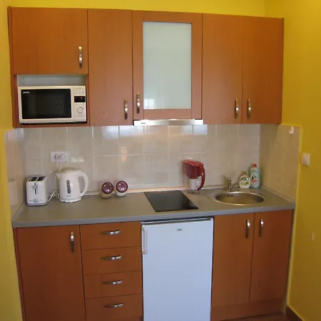 Spirit Hostel And Apartments Belgrado Esterno foto