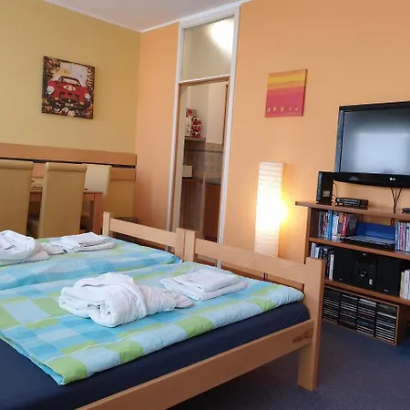 Spirit Hostel And Apartments Belgrado Esterno foto